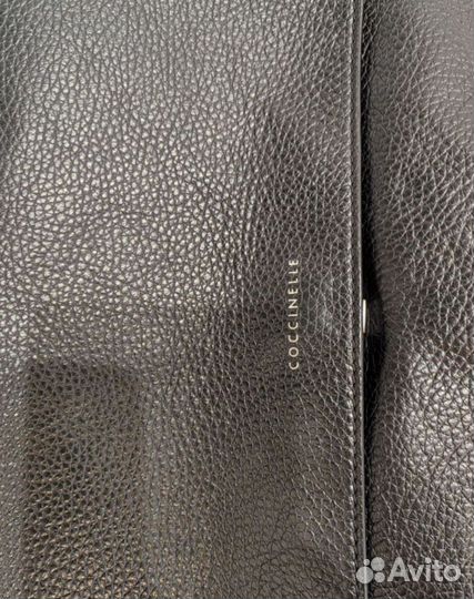 Рюкзак coccinelle бу черный