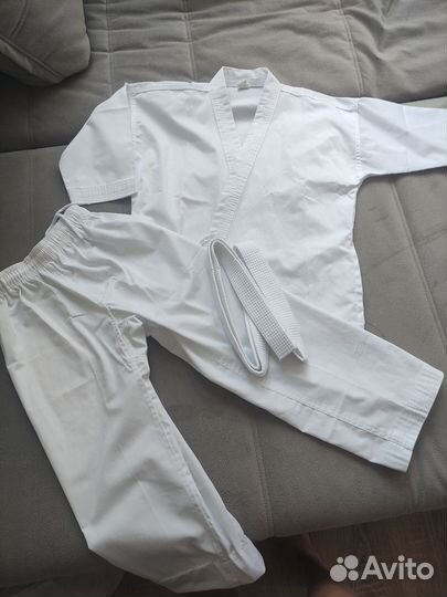 Кимоно для каратэ на мальчика 7-10 лет