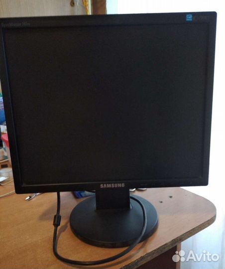 Монитор samsung my 17 ls