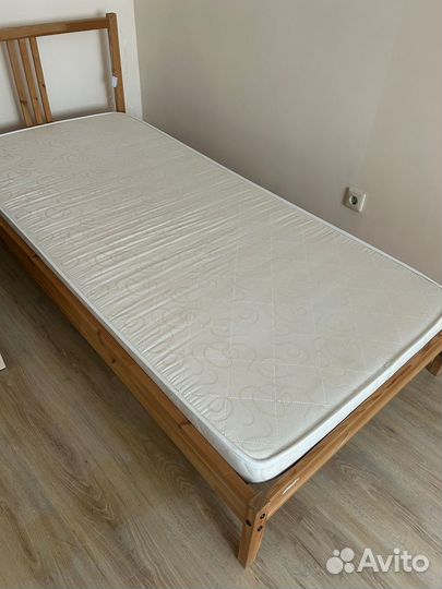 Продам детскую кровать
