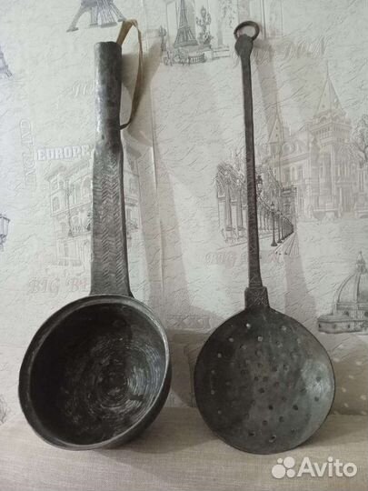 Старинные черпак и шумовка