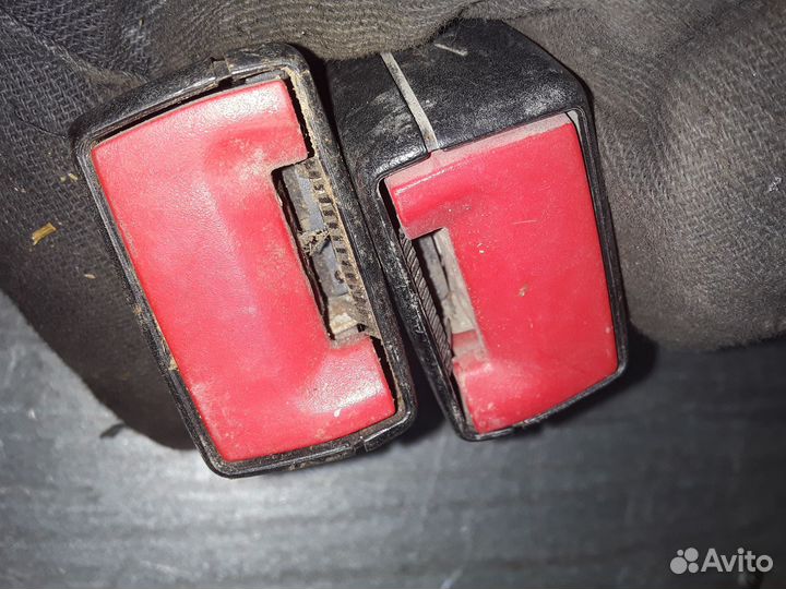 Защелка ремня безопасности mercedes