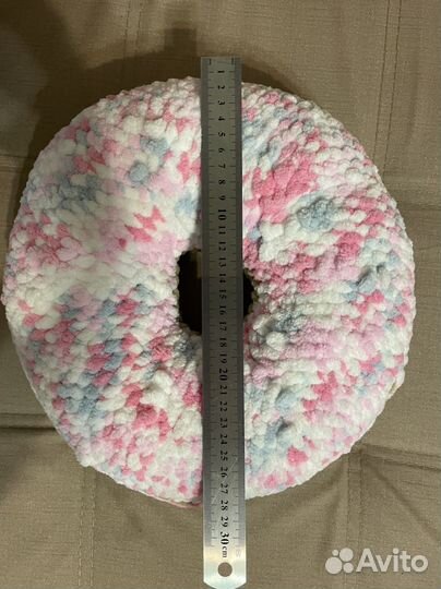 Подушка Пончик