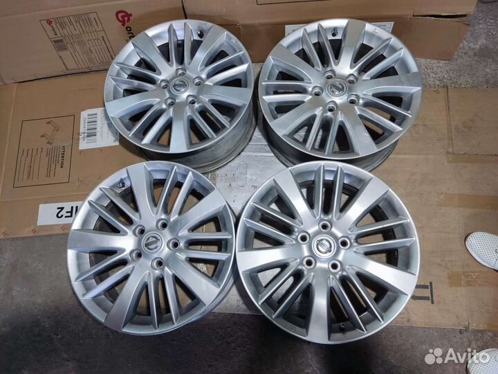 Литые диски r17 nissan 4 шт