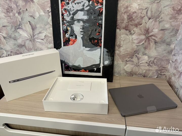 Apple MacBook Air 13 2020 M1 8gb 256