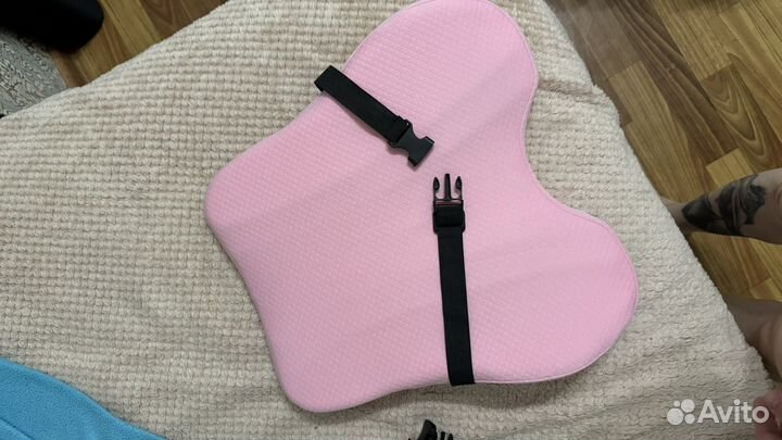 Подушка ортопедическая на кресло для спины