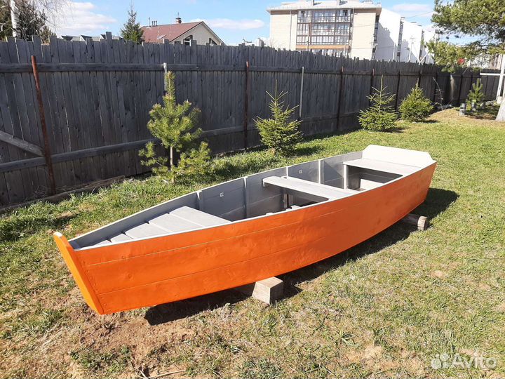 Лодка вёсельная плоскодонка