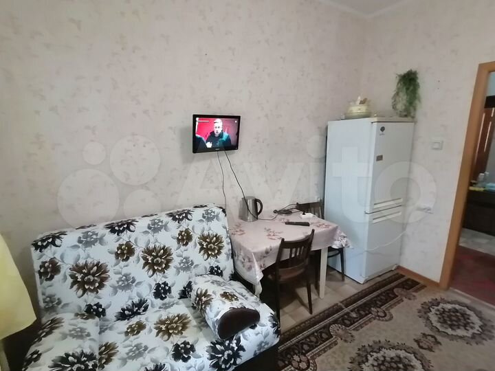 2-к. квартира, 54 м², 2/5 эт.