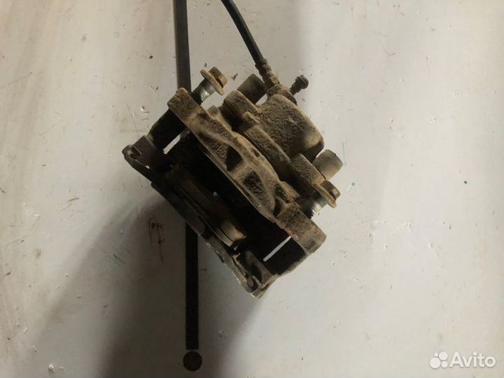 Суппорт передний левый Ford Mondeo 4 1.6 2010