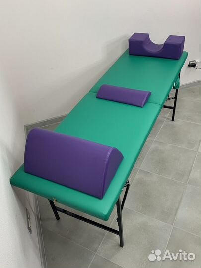 Массажный стол