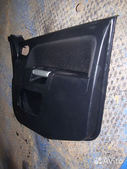 Форд фьюжен обшивка двери