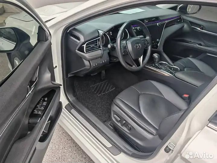 Toyota Camry 2.0 AT, 2021, 38 000 км