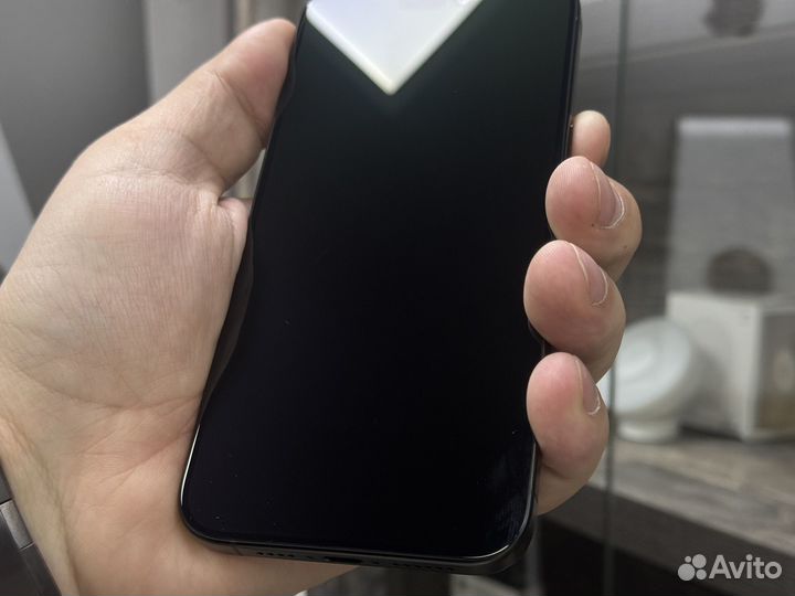 iPhone 15 Pro Max, 256 ГБ