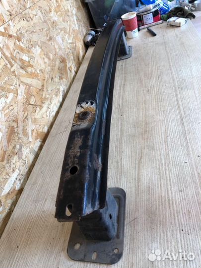 Усилитель бампера задний Ford Focus 2 2