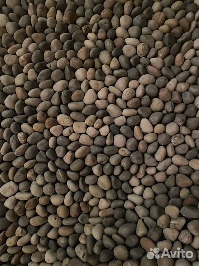 Массажный коврик из камней