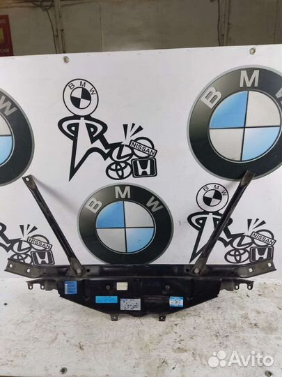 Передняя панель BMW 5 F10