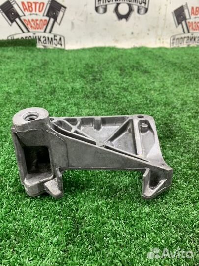 Крепление рулевой рейки Bmw 5-Series E60 N52B30