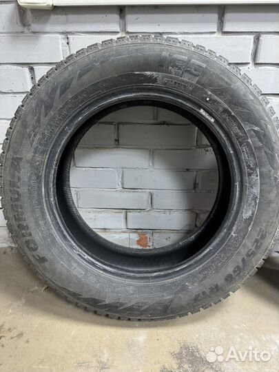 Pirelli Formula Ice 225/60 R17