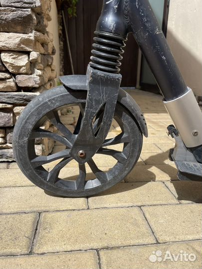 Самокат с большими колесами