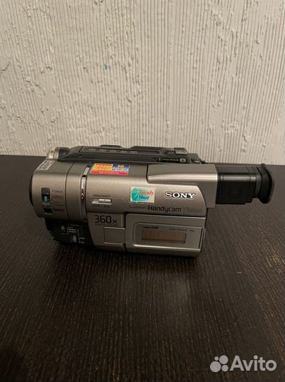 Видеокамера sony