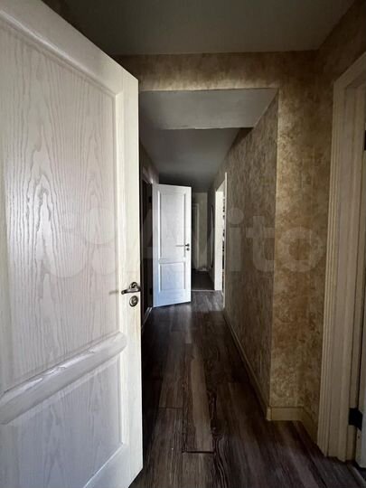 3-к. квартира, 90 м², 8/10 эт.