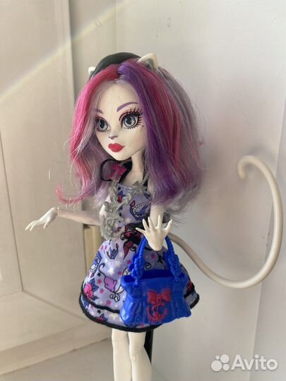Кукла Монстер Хай,Катрин Де Мяу