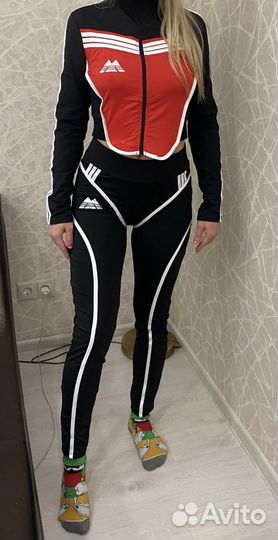 Спортивный костюм М 46рр