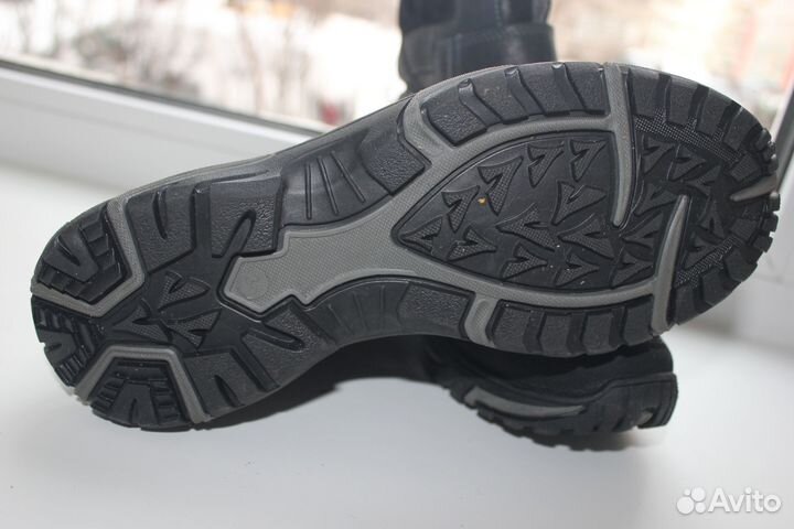 Ботинки зимние 38 р