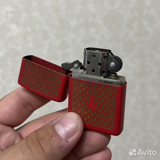 Зажигалка бензиновая Zippo