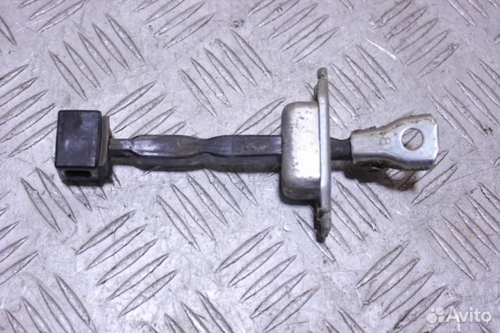 Ограничитель двери задний Mitsubishi Outlander XL