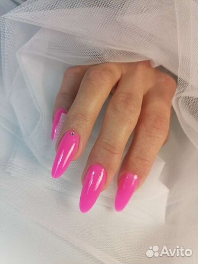 Маникюр, наращивание ногтей