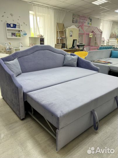 Диван, кровать детская с доп местом