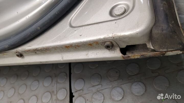 Дверь боковая правая передняя Volkswagen Jetta 5