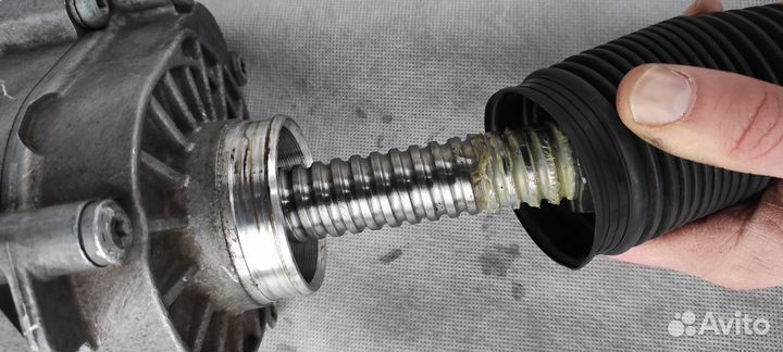 Рулевая рейка 