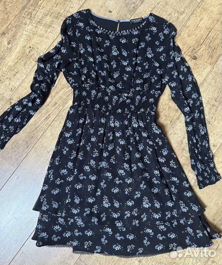 Платье женское 42 44