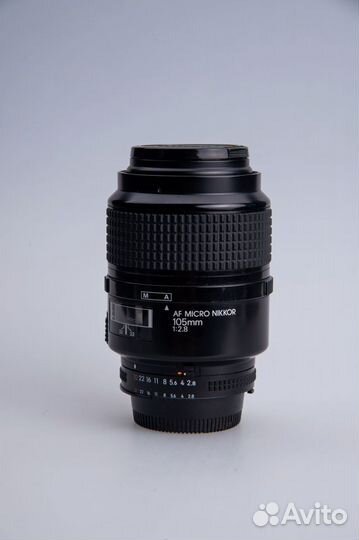 Nikon AF 105mm f/2.8D Micro-Nikkor