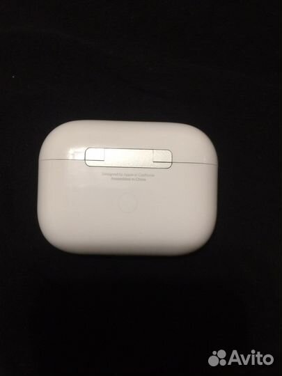 Airpods про