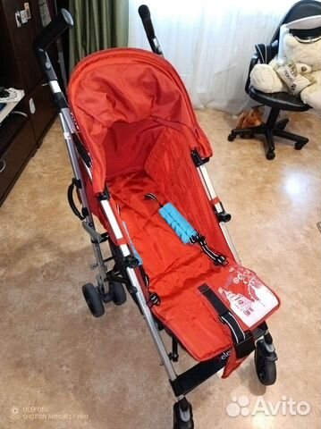 Прогулочная коляска