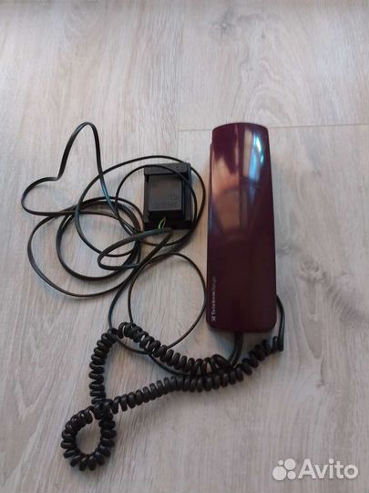Кнопочный телефон