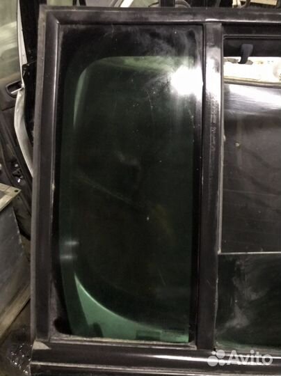Форточка дверная Renault Espace