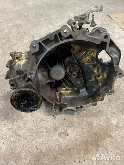 МКПП Vag skoda rapid 02T301103AB