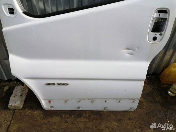 Дверь передняя левая Renault Trafic 2 (2001-2006)