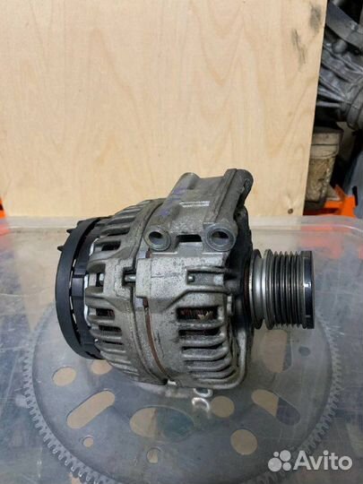 Генератор K4M Рено Логан Renault Megane