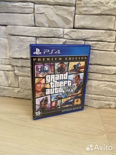 Диск на ps4 GTA 5