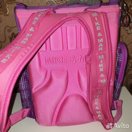 Рюкзак школьный для девочки 1 - 4 класс