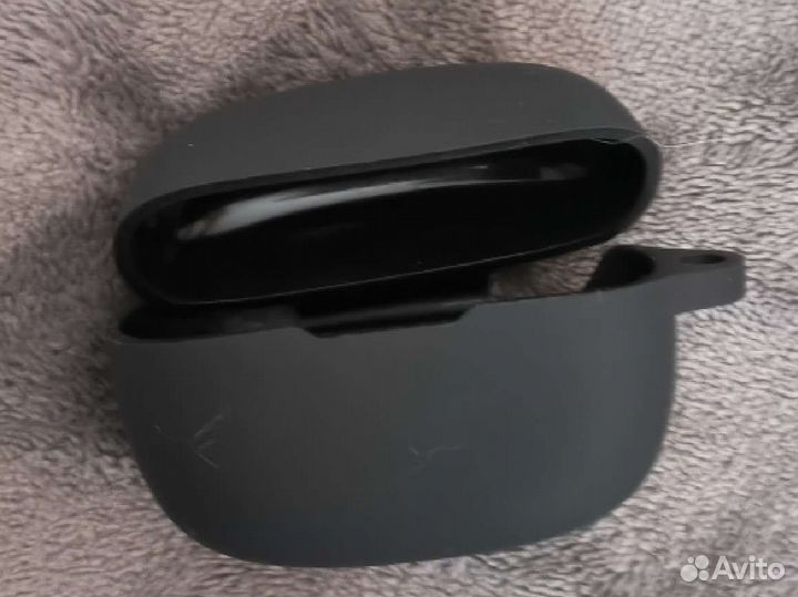 Чехол для наушников jbl wawe 200 черный