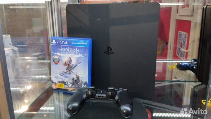 Игровая приставка - PlayStation 4 slim
