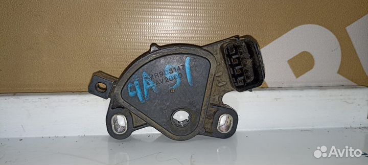 Датчик селектора АКПП mitsubishi Ингибитор