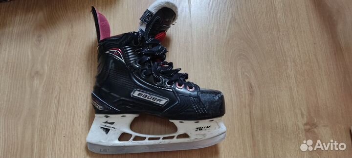 Коньки хоккейные bauer 1x