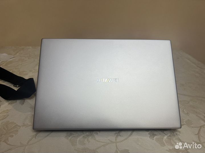 Ноутбук Huawei MateBook D 14